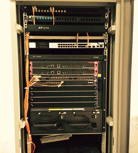 東莞光明小學(xué)——網(wǎng)絡(luò)綜合布線(xiàn)工程